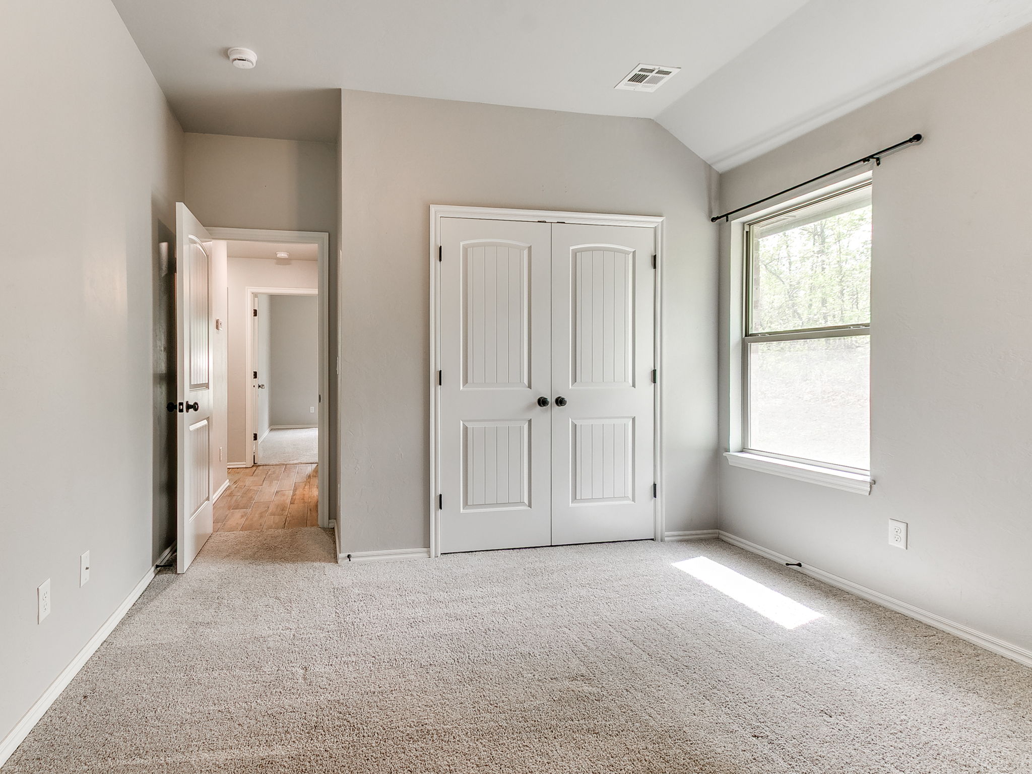 Hidden Pines Drive Photo 26