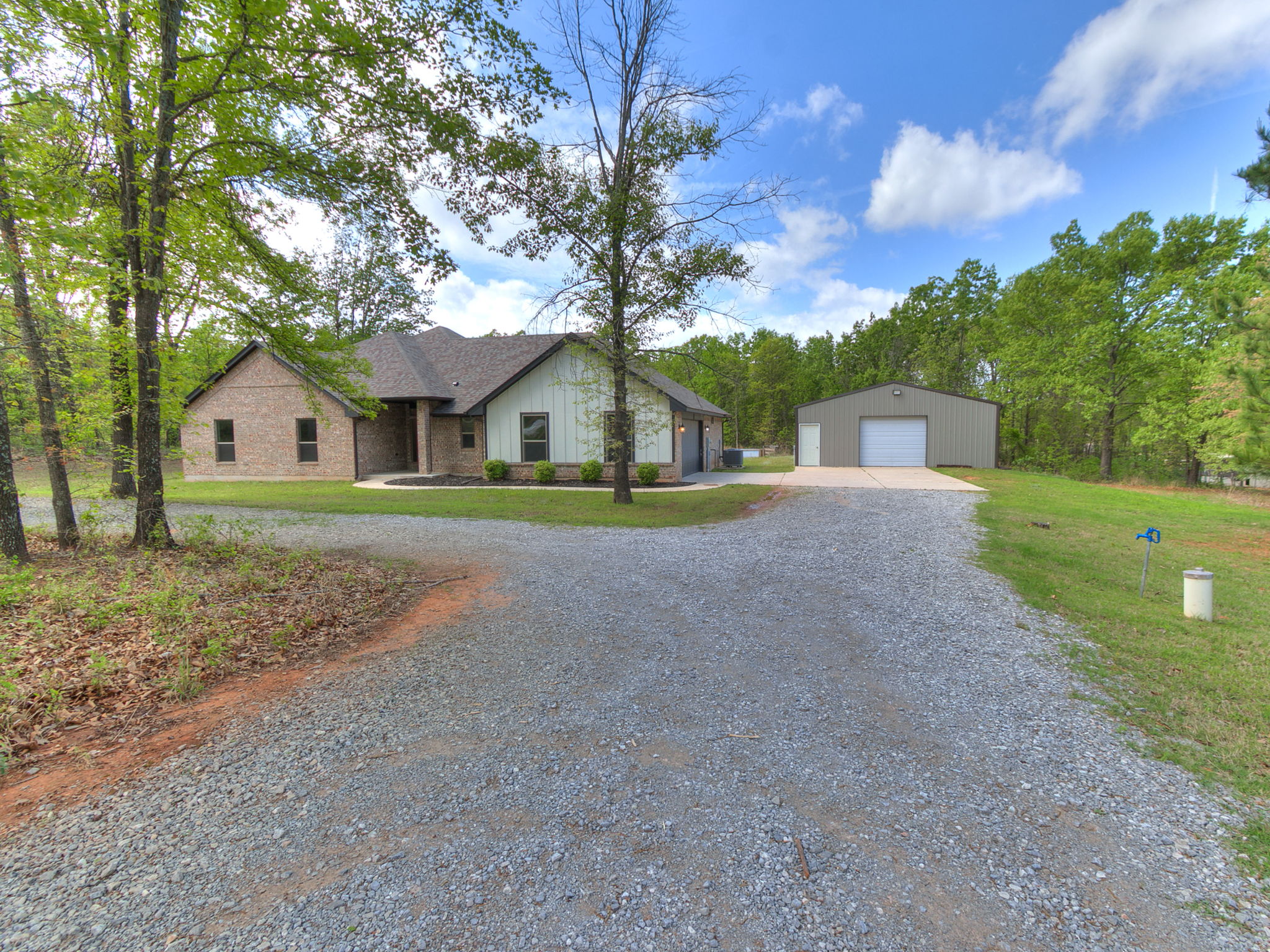Hidden Pines Drive Photo 6