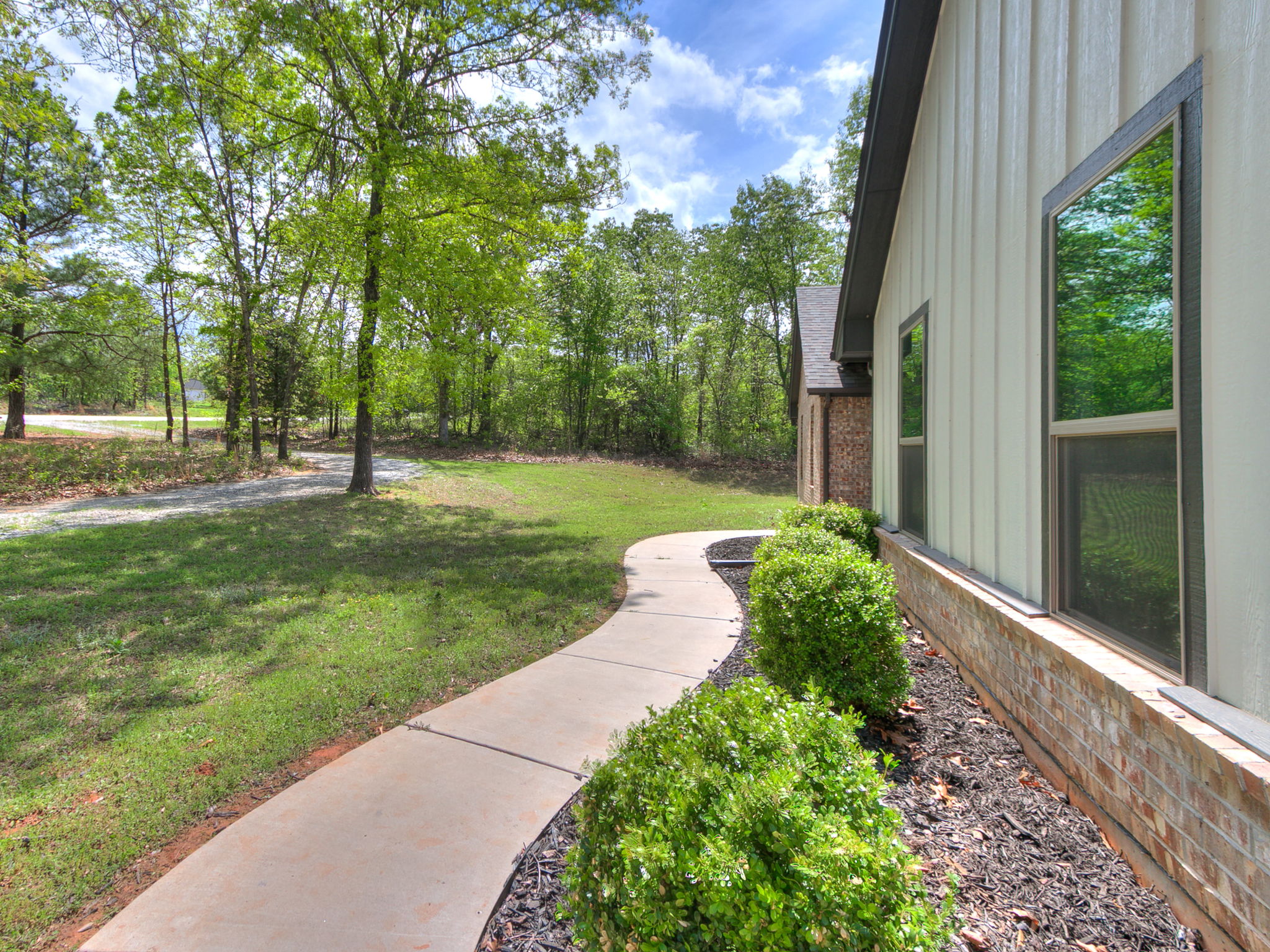 Hidden Pines Drive Photo 64